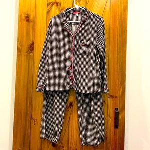 Bumble B Houndstooth print pajama set Size L